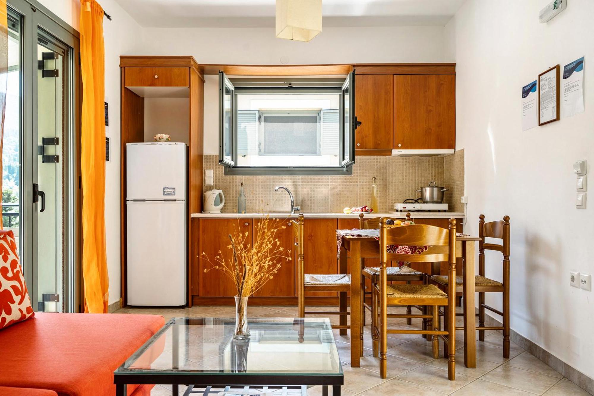 Alkionides Apartment 2 Áyios Nikítas Esterno foto
